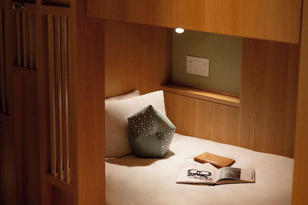 DANDAN ROOM