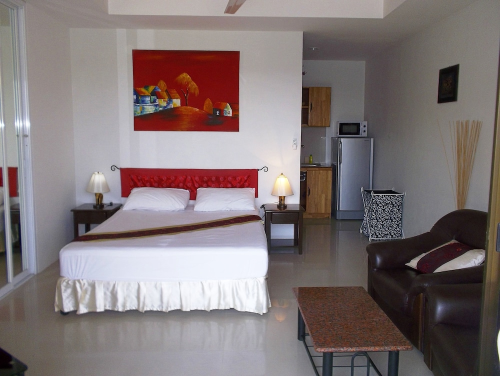 Mountain Sea View Luxury Apartments 16/72