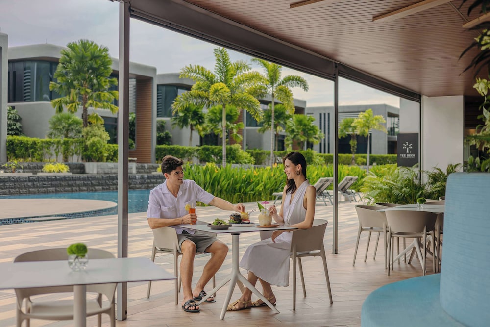 Dusit Thani Laguna Singapore 49/65