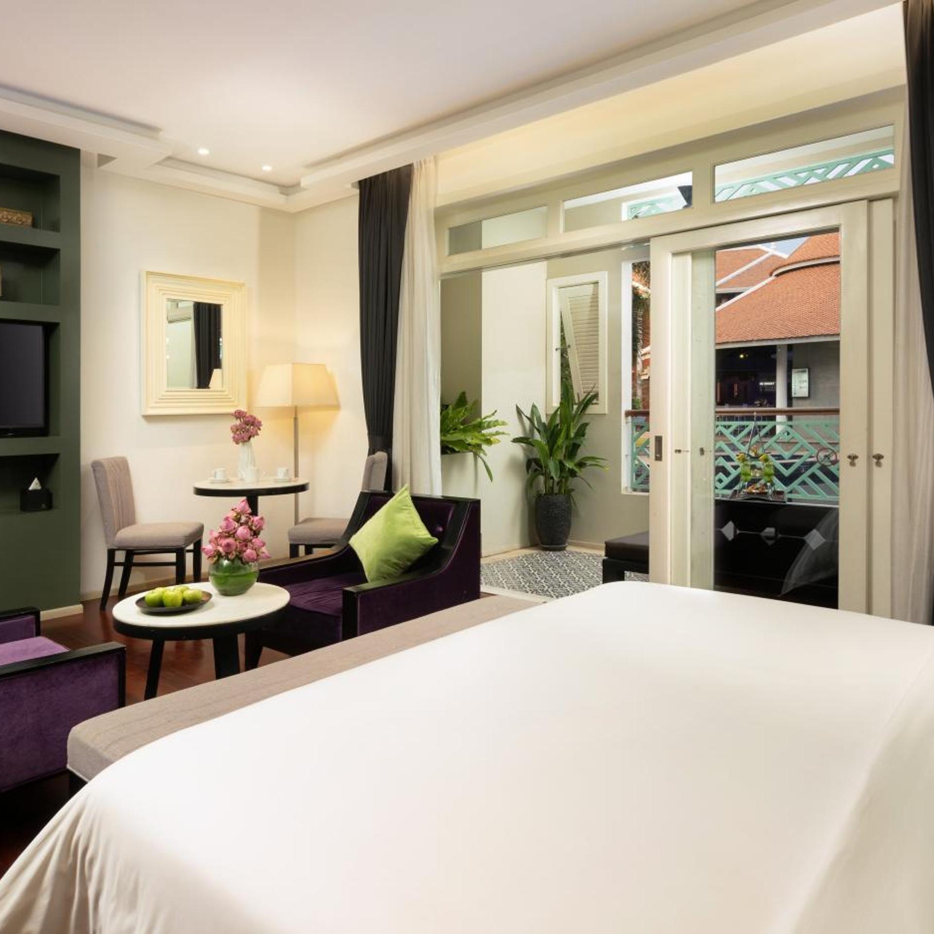 Pool, Superior, Suite