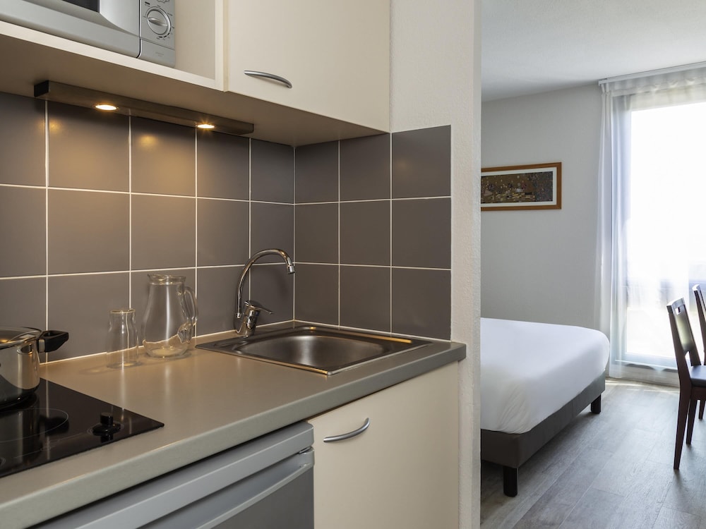 Aparthotel Adagio Access Avignon 49/49