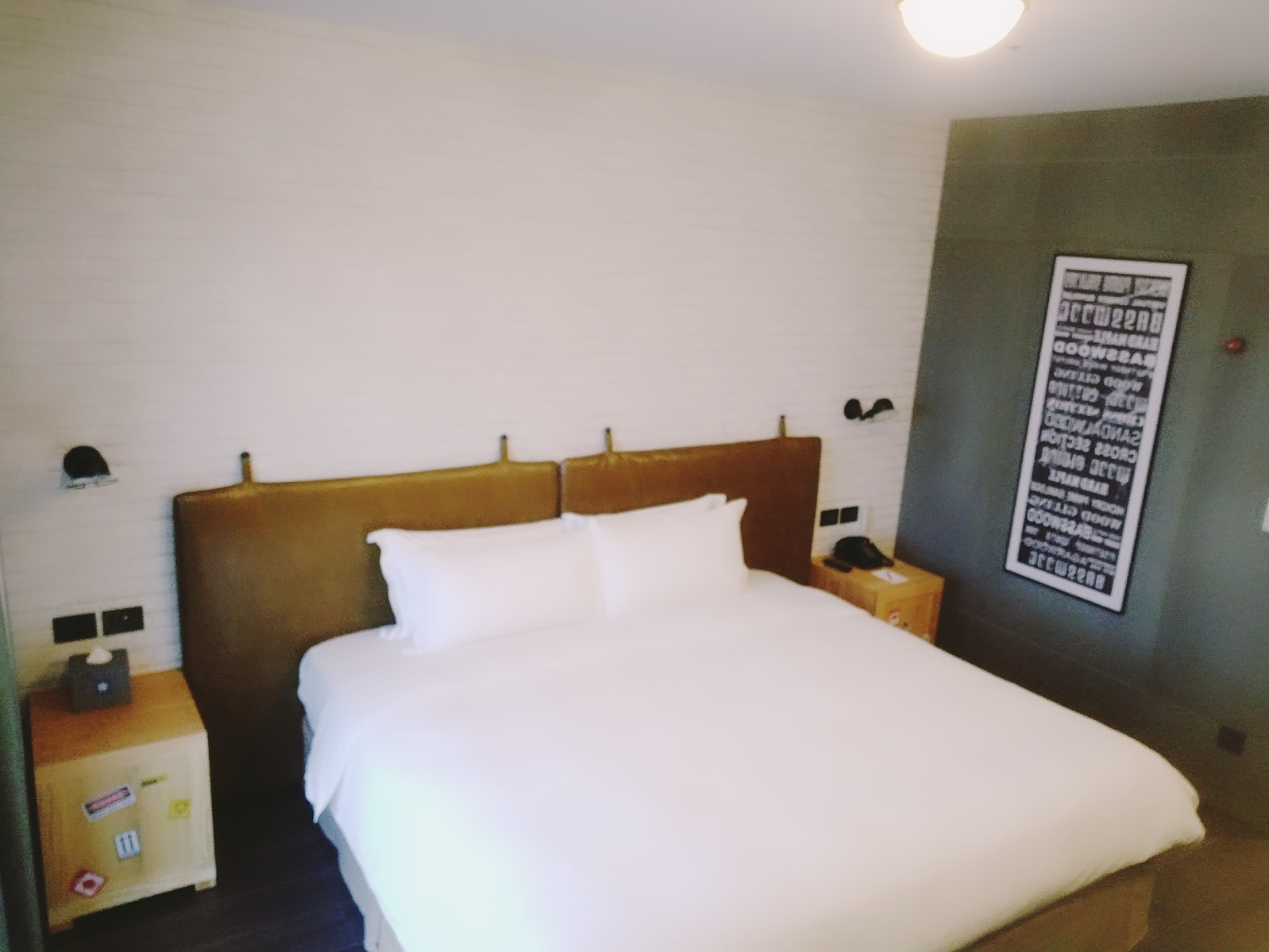 Hollywood, Double Bed