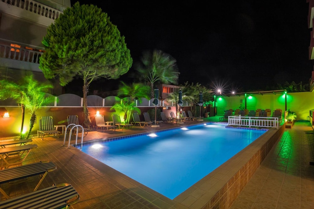 Alea Hotel Apartments 20/29