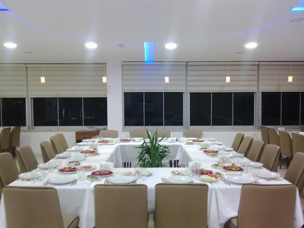 Agz Hotel 29/31