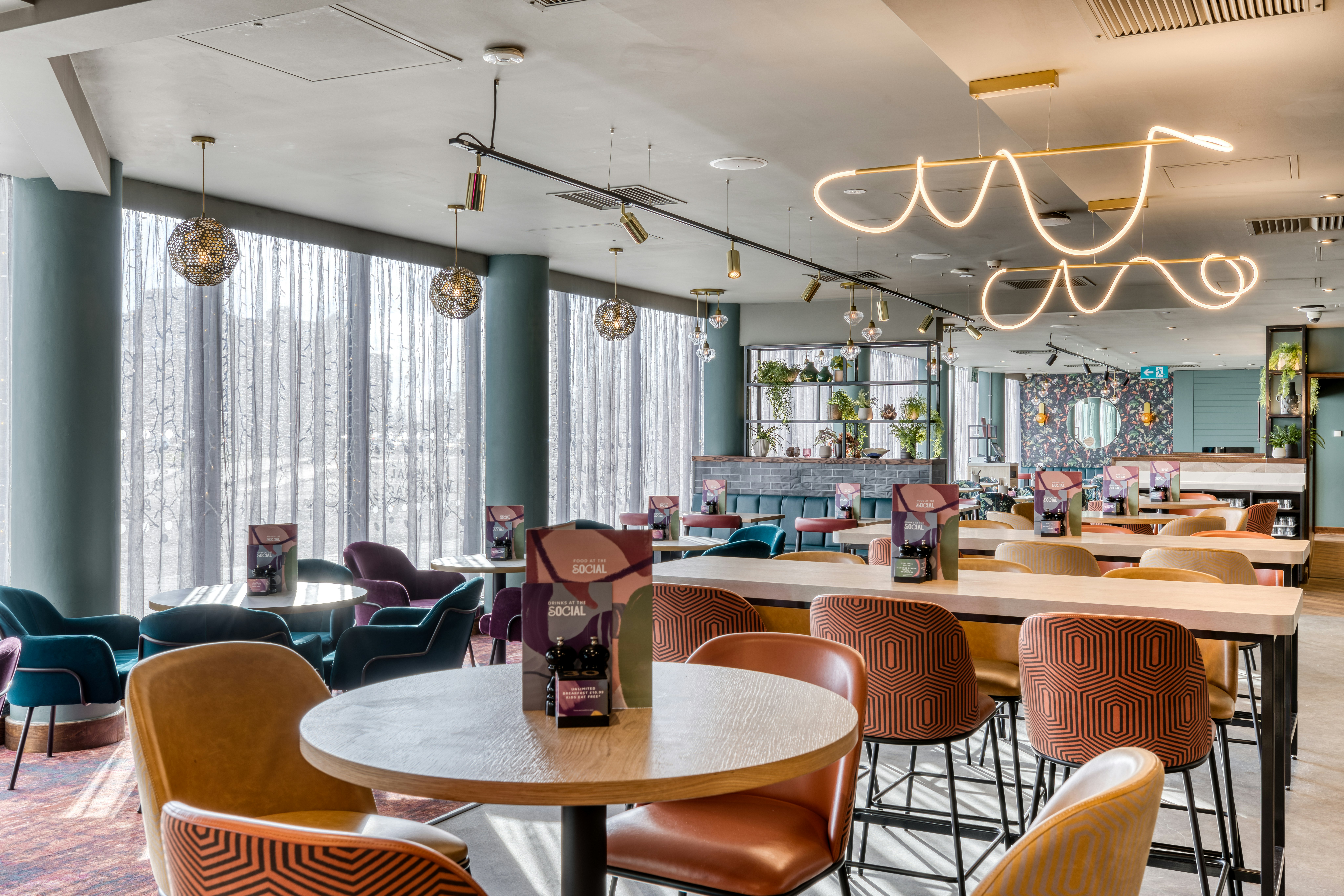 Premier Inn Southampton City Centre West Quay 33/51