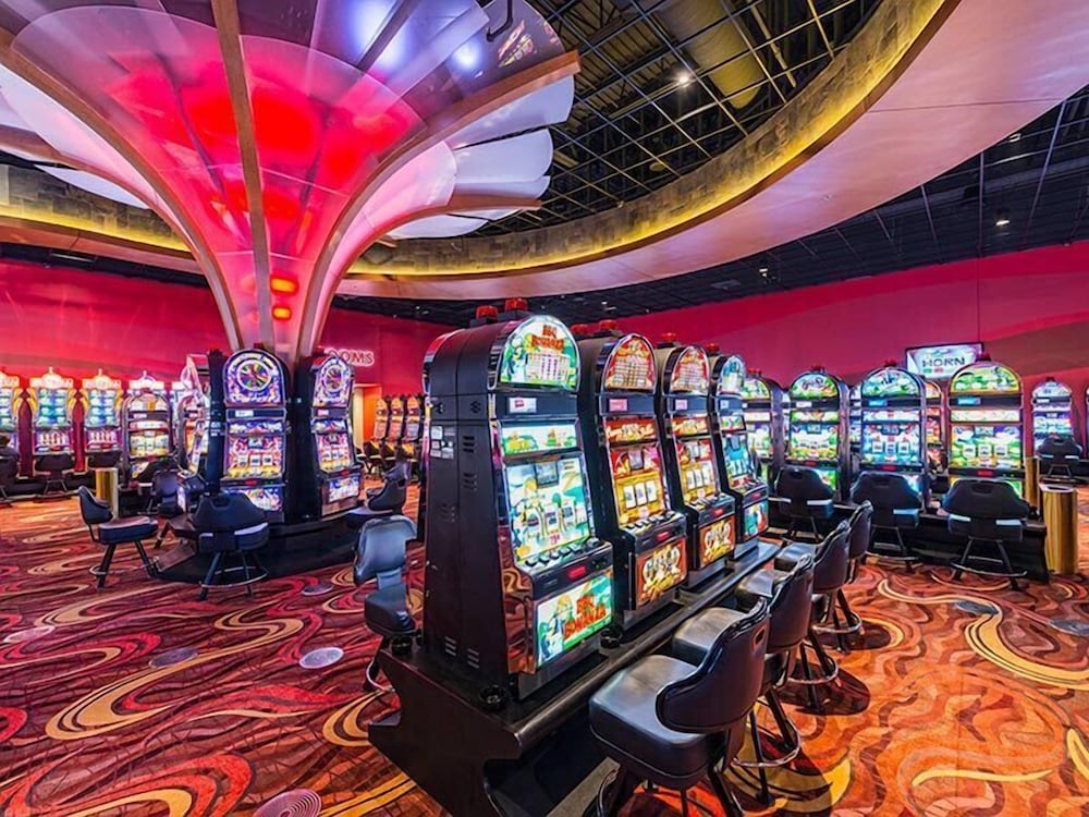 CHEROKEE CASINO & HOTEL WEST SILOAM SPRINGS 40/50