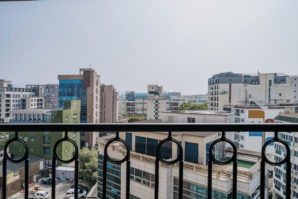 Nohyung Hotel 39/42