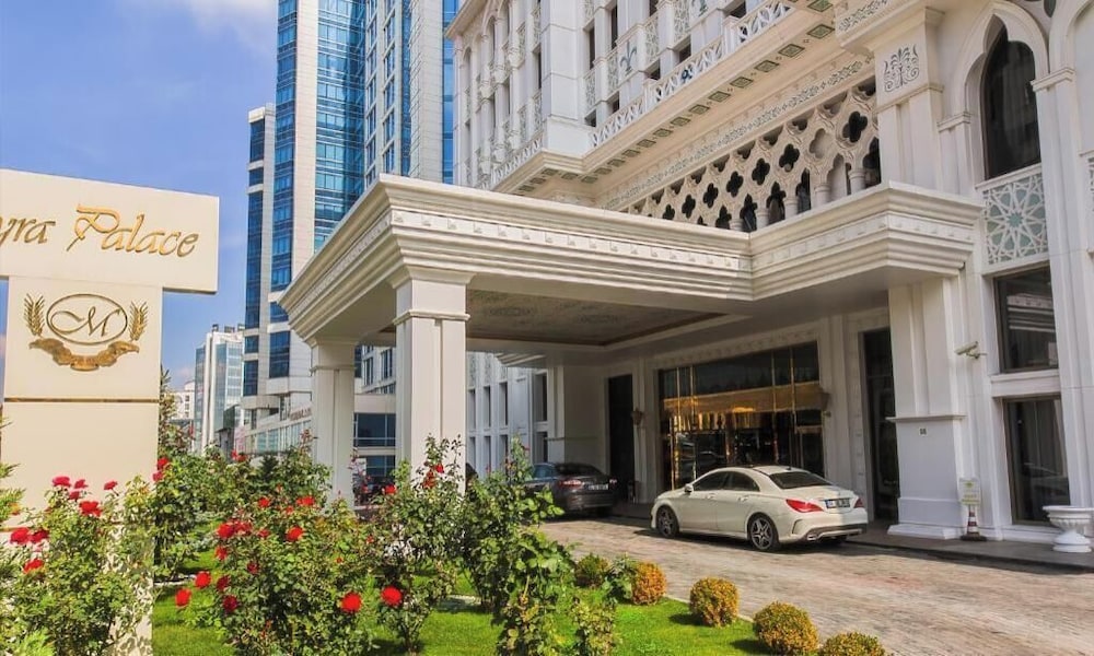 MEYRA PALACE 64/69