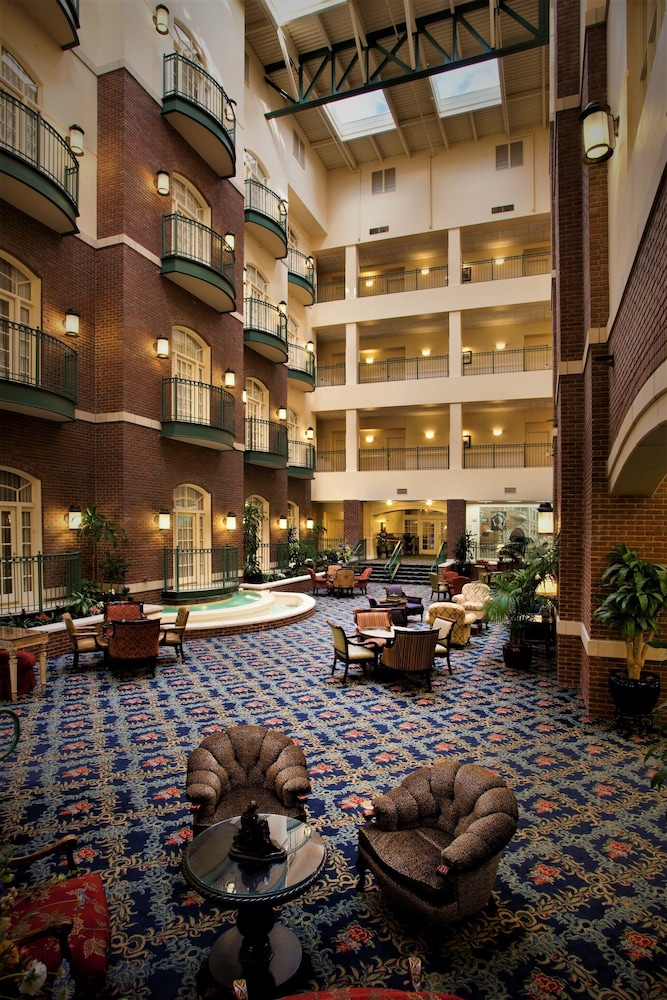 Hotel At Old Town 44/56