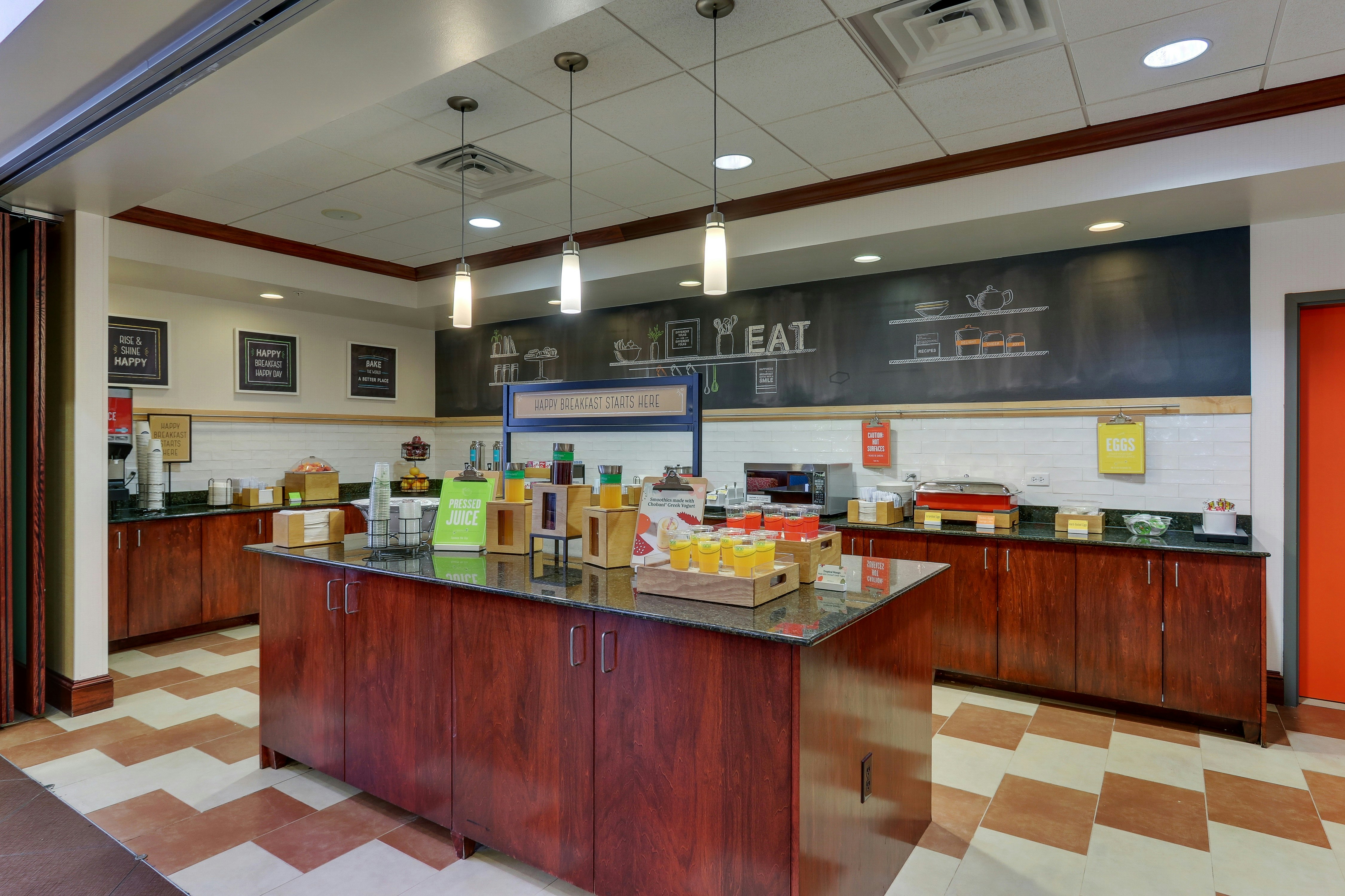 Hampton Inn Suites Indianapolis Airport 8/39