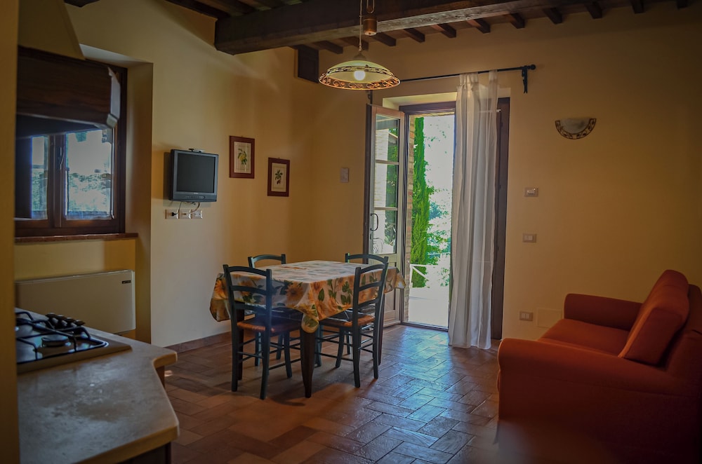 Panelios Borgo Vacanze 40/67