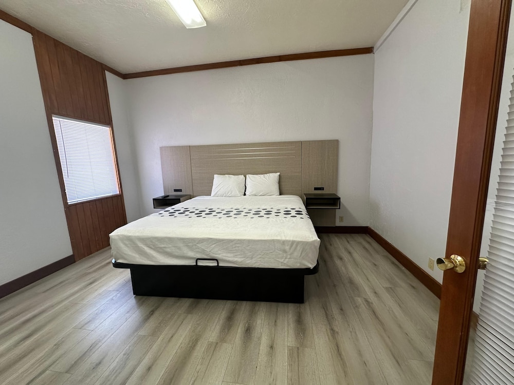 Hotel 191 - Moab 12/50
