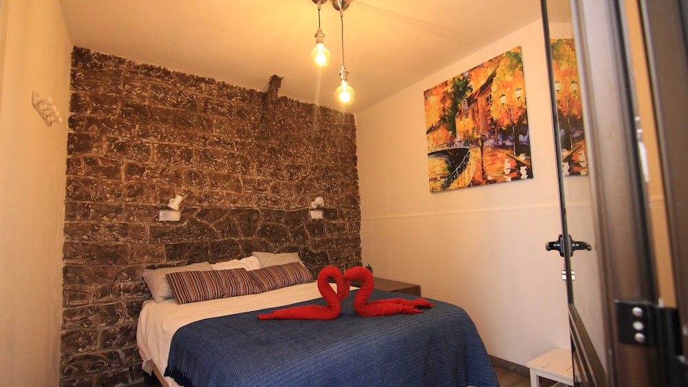 Drago Nest Hostel 32/50