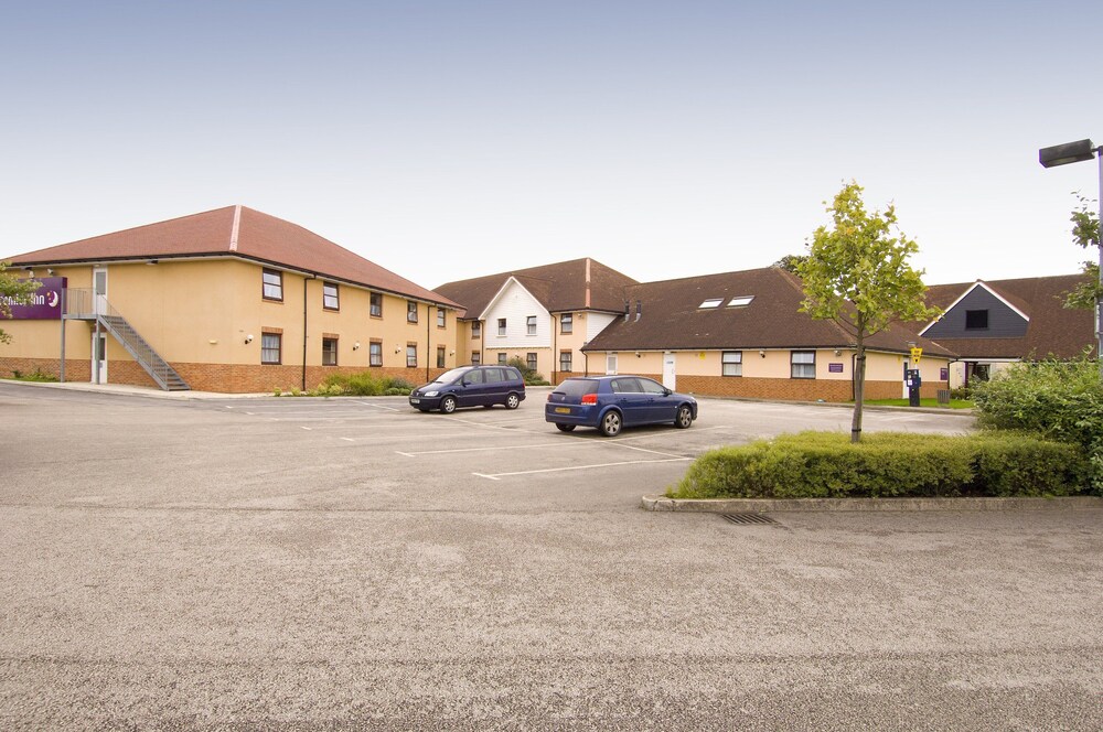 Premier Inn Derby West 45/51