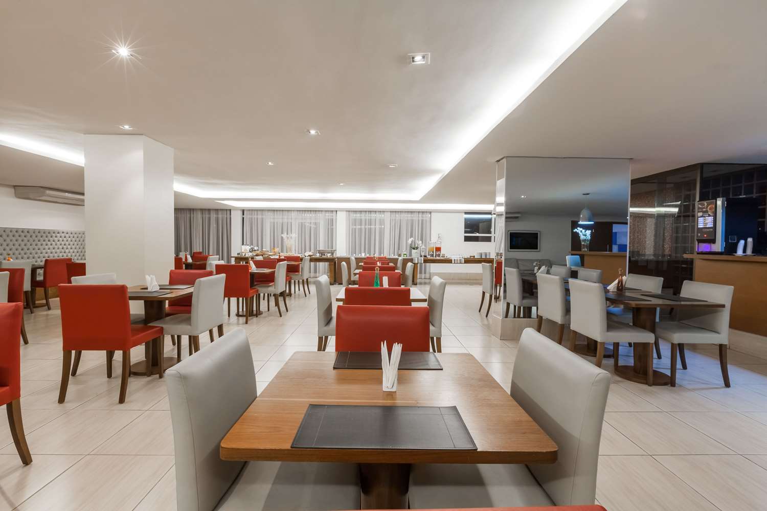 Ramada by Wyndham Campos dos Goytacazes Hotel & Suites 37/49