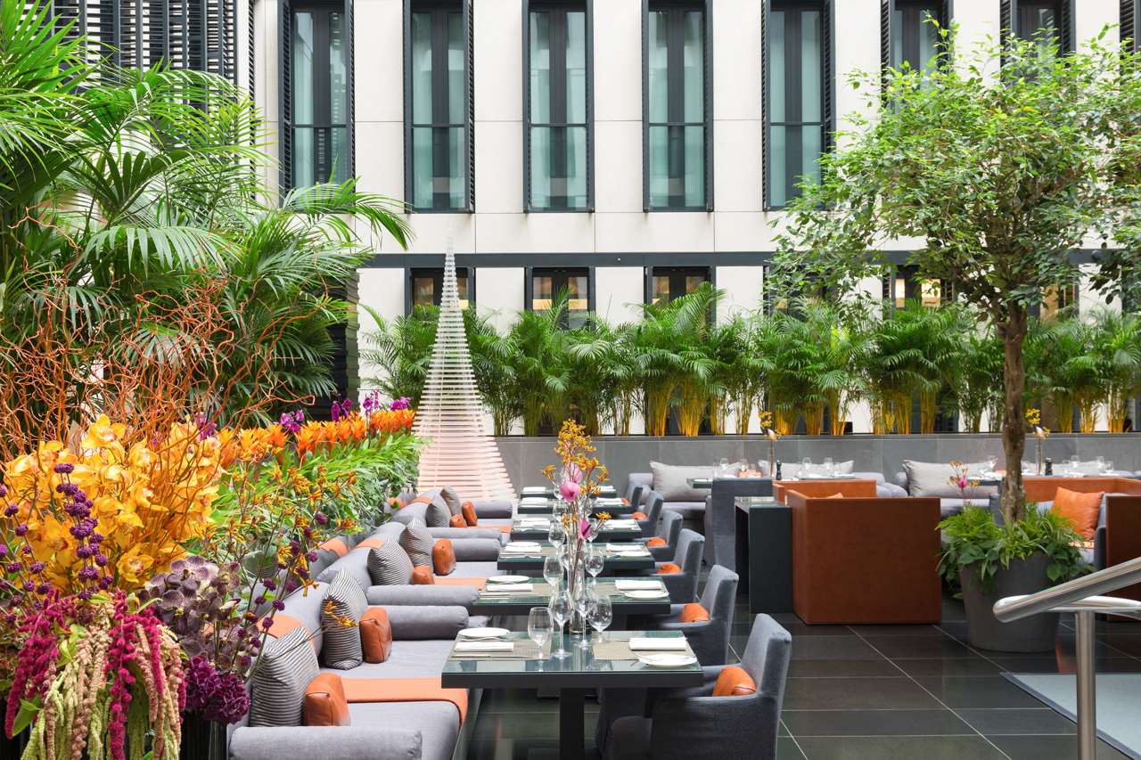 Grosvenor House Suites 41/41