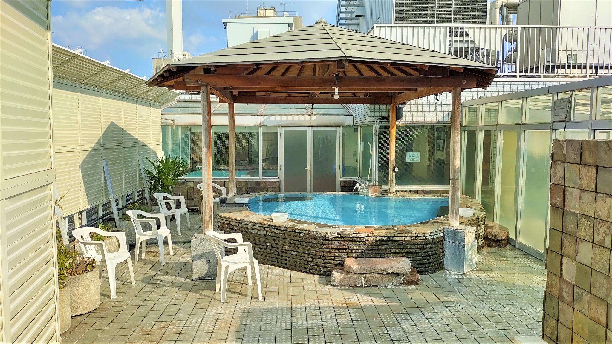Ikebukuro Royal Hotel 49/51
