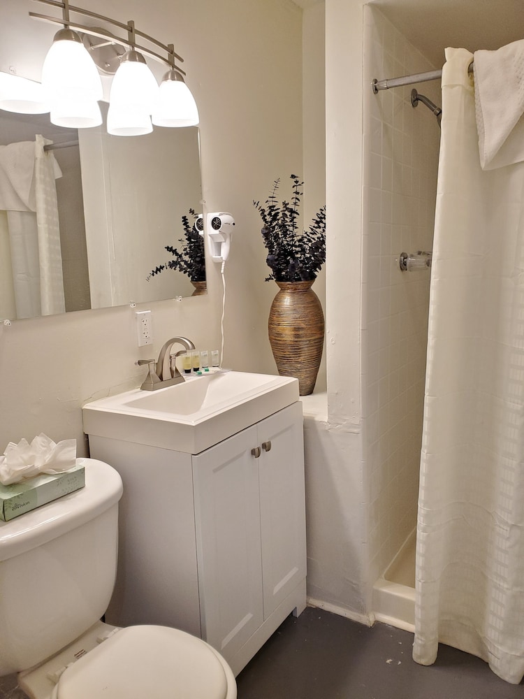 Coronado Island Inn 19/30