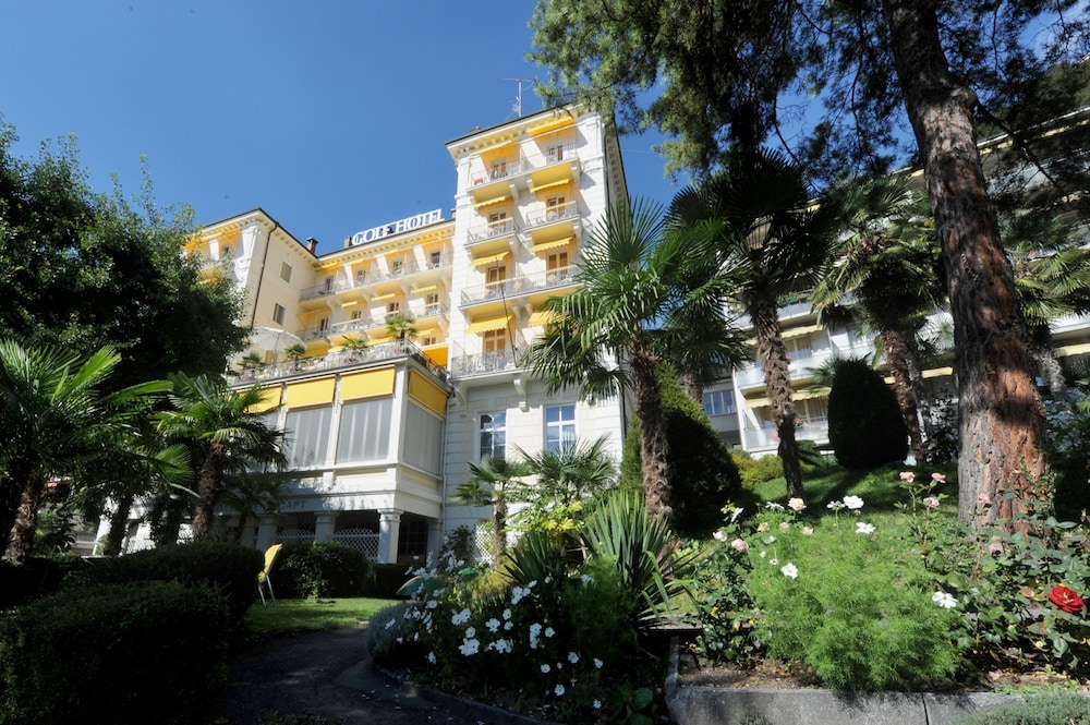 GOLF HOTEL RENE CAPT 3/67