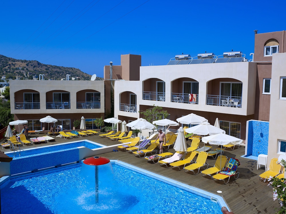 Katrin Hotel and Bungalows 44/50
