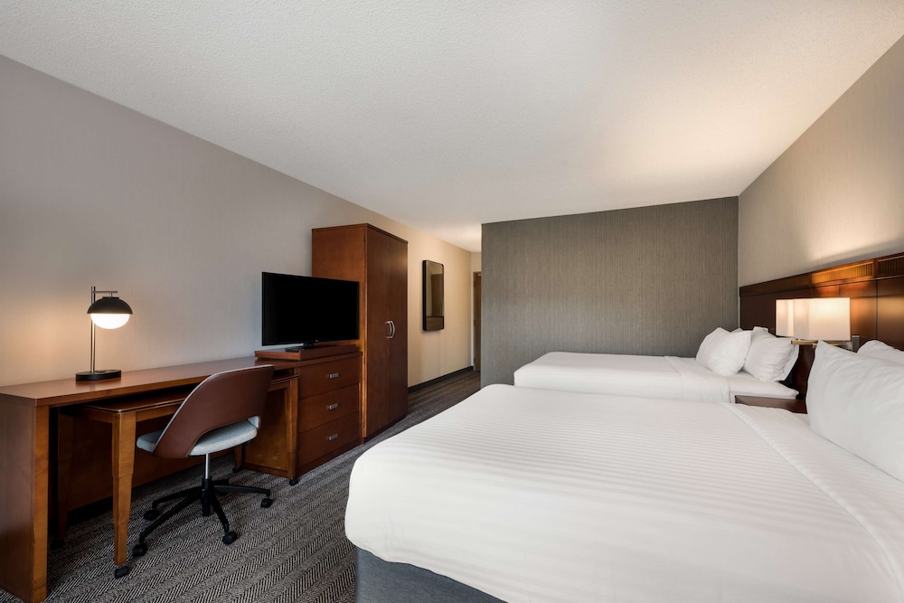 Sonesta Select San Jose Airport 9/55