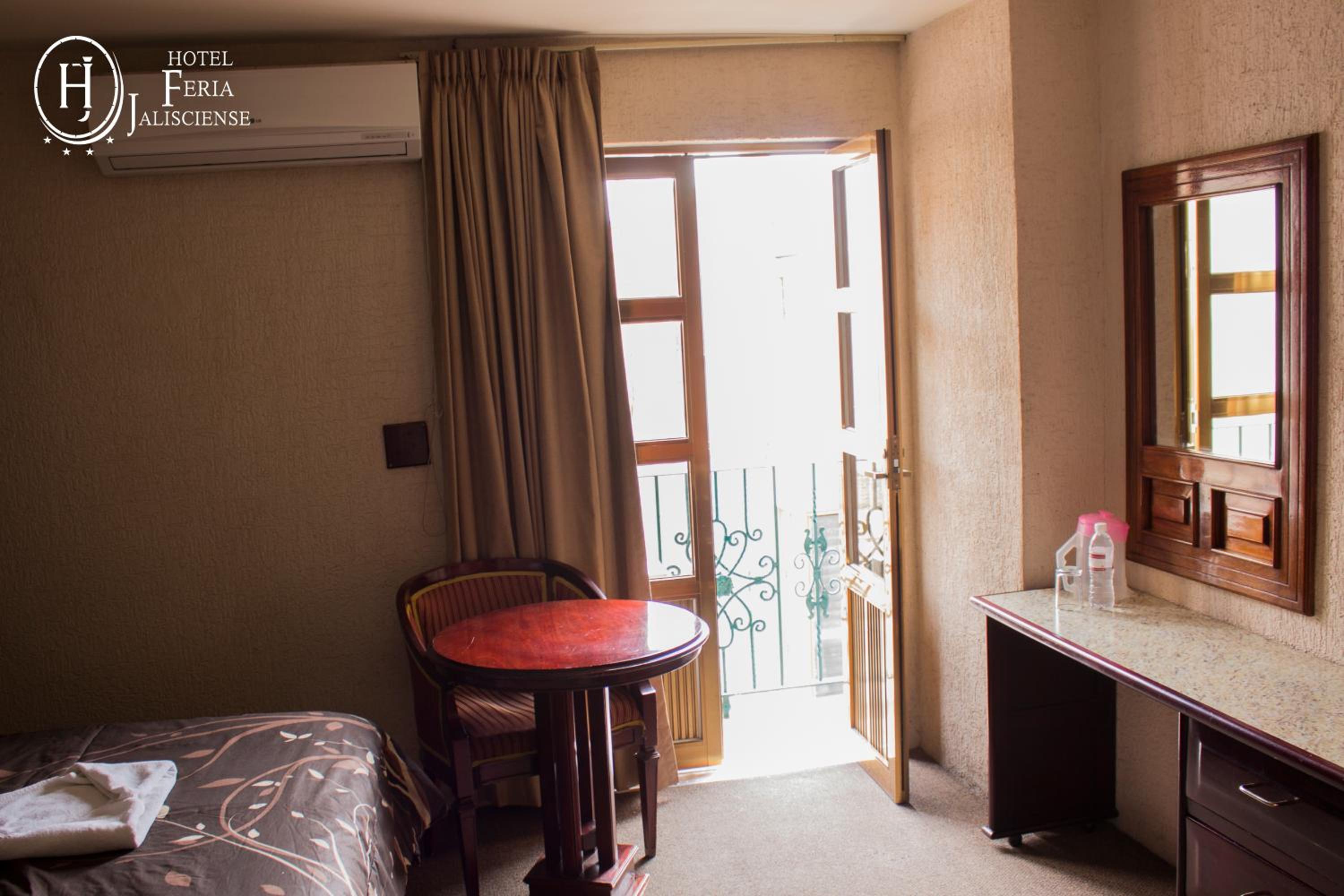 Hotel Feria Jalisciense 6/37