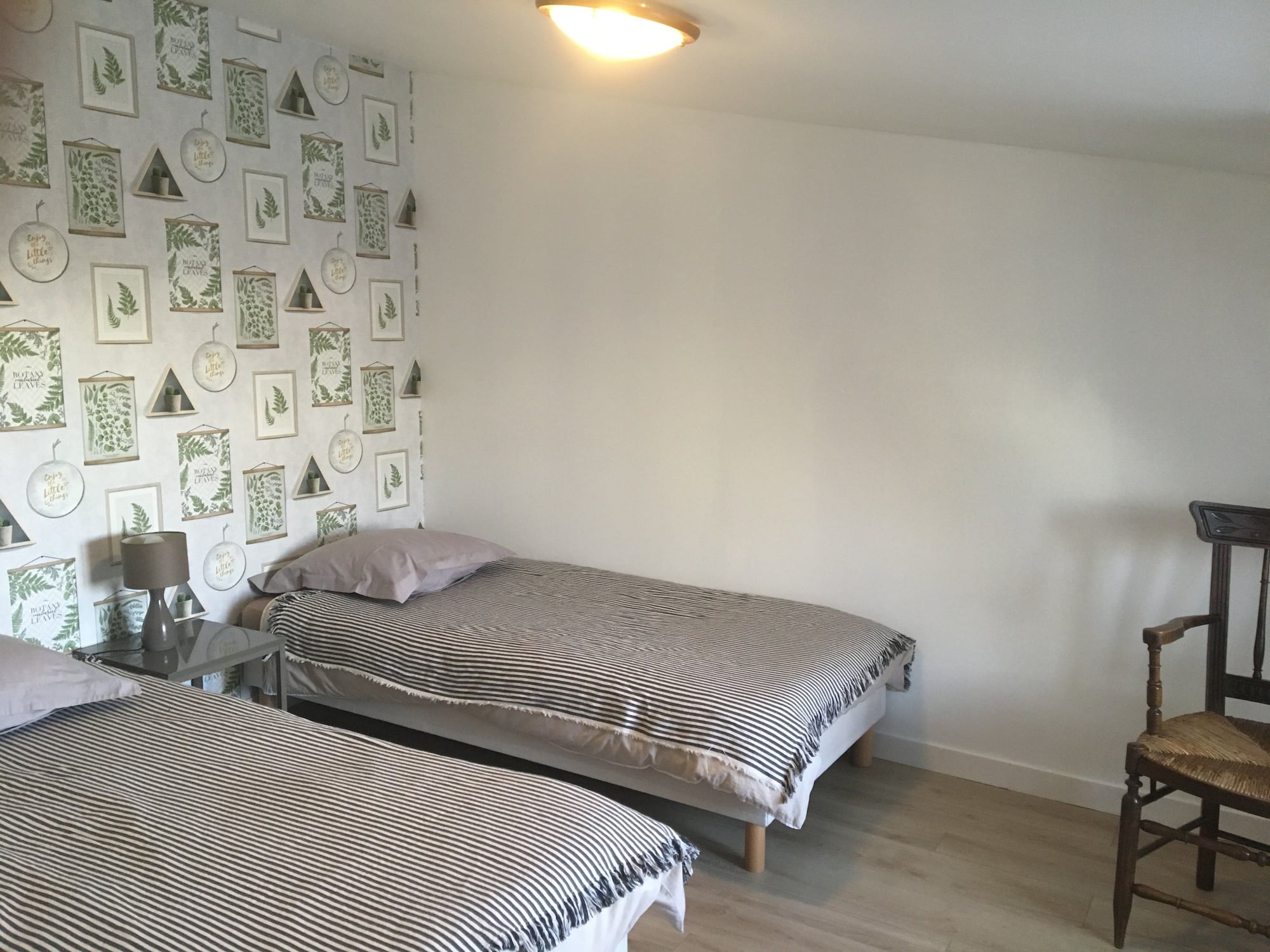 Room, Quadruple, Double and Twin Beds, Garden View