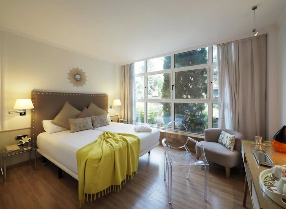 Vilana Hotel 16/70