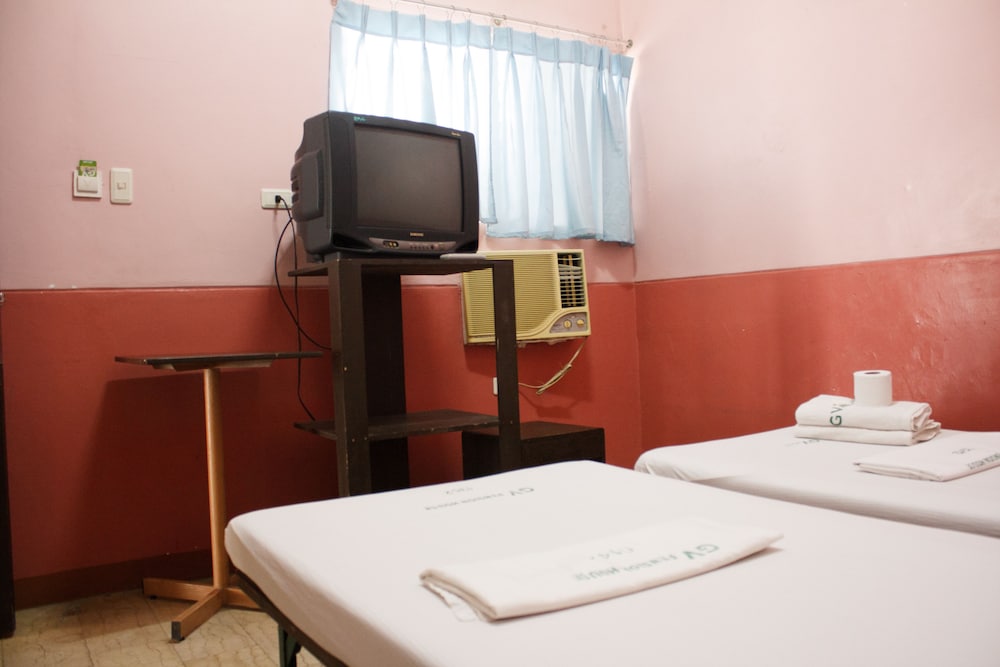 Gv Hotel Baybay 18/34