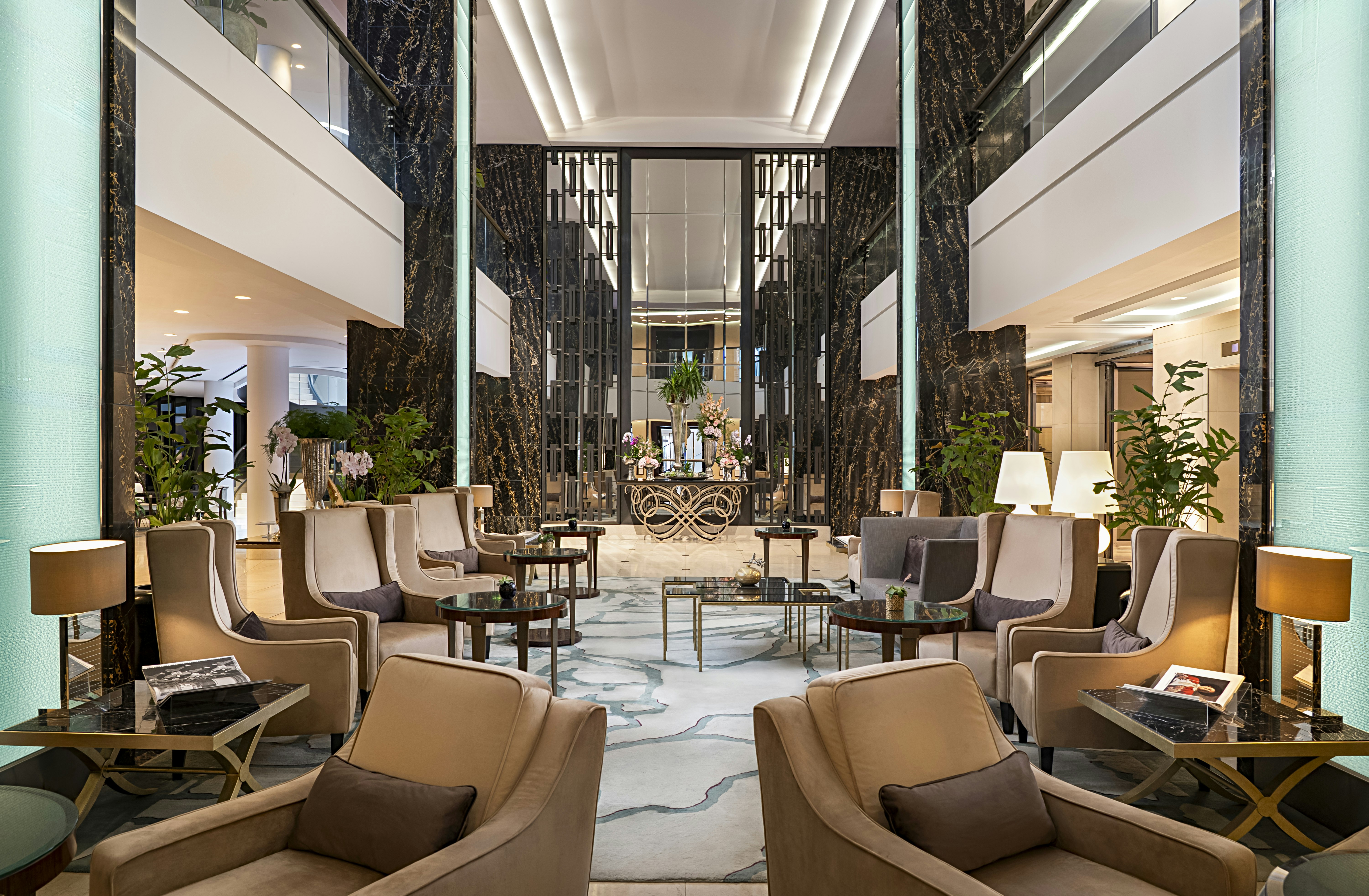 Waldorf Astoria Hotel 46/68