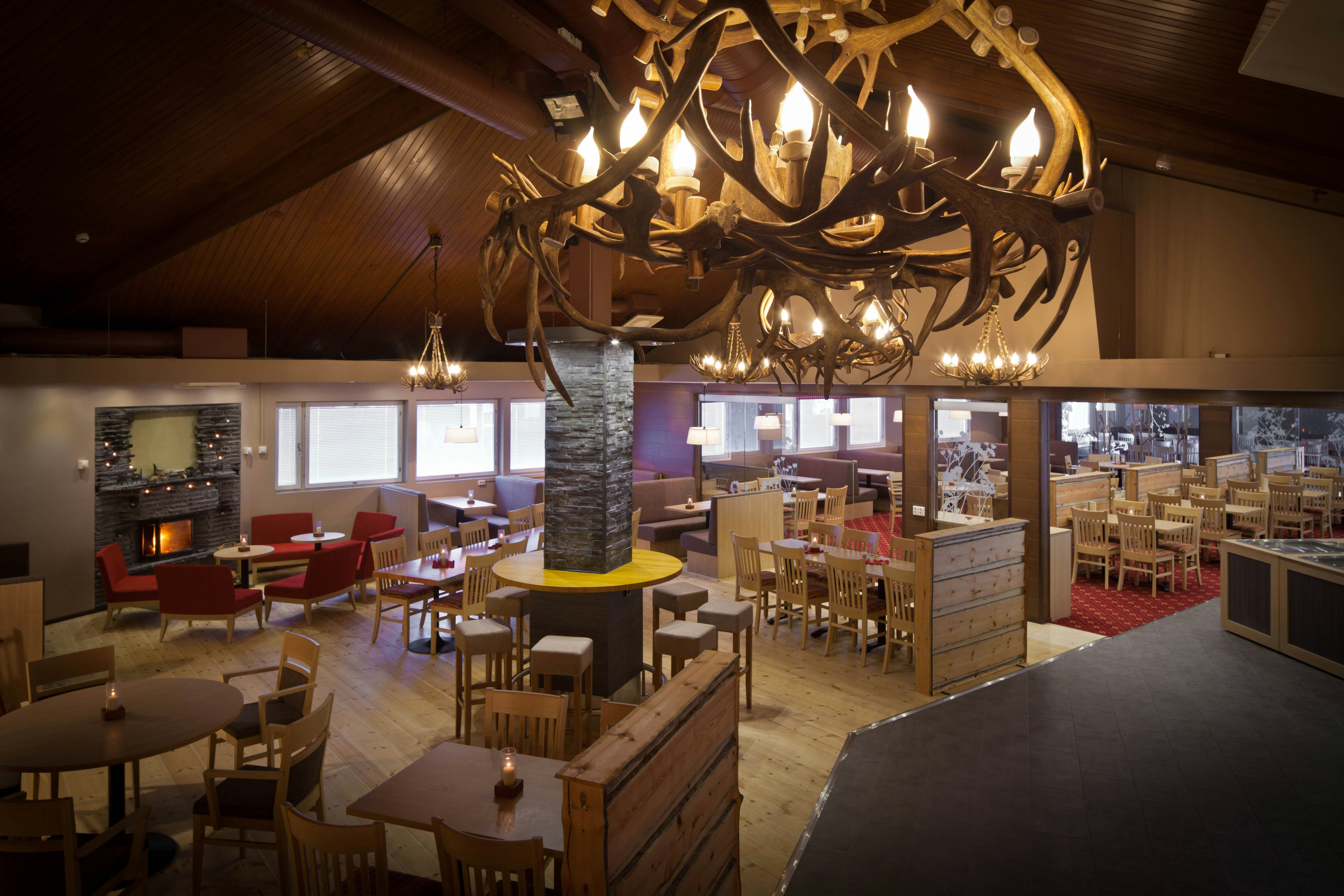 Lapland Hotels Sirkantahti 44/46