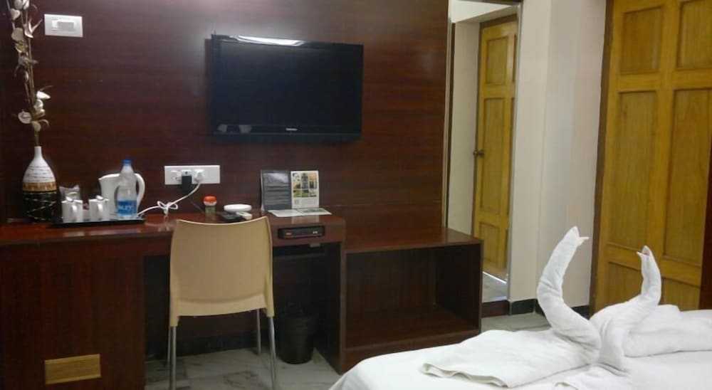 Hudson Hotel 25/50