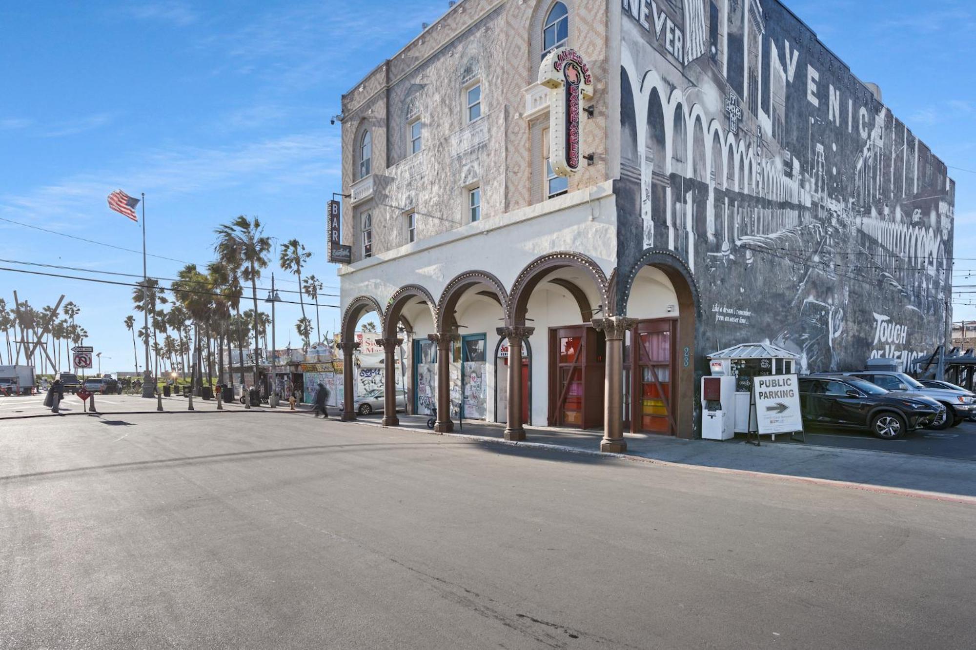 Samesun Venice Beach 37/50