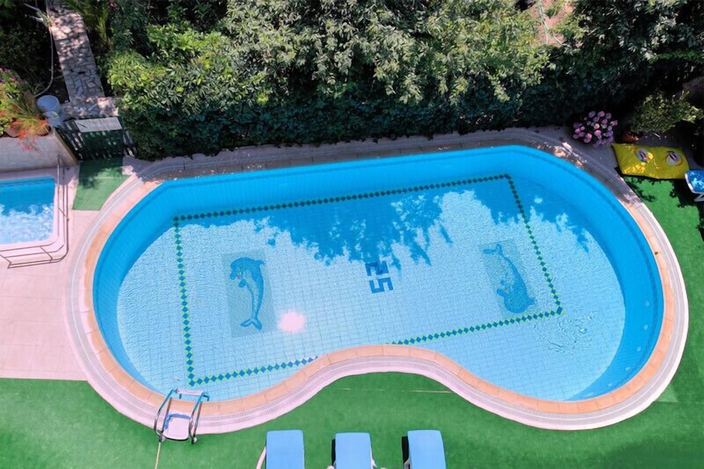 Mandal Inn Hotel 22/50