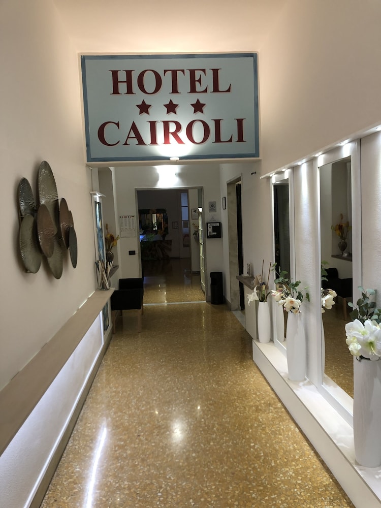 Cairoli Hotel 50/79