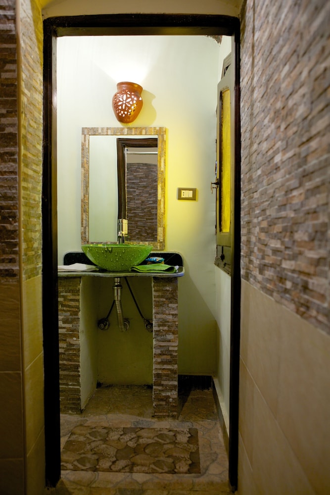 Hadouta Masreya Nubian Guest House 8/50