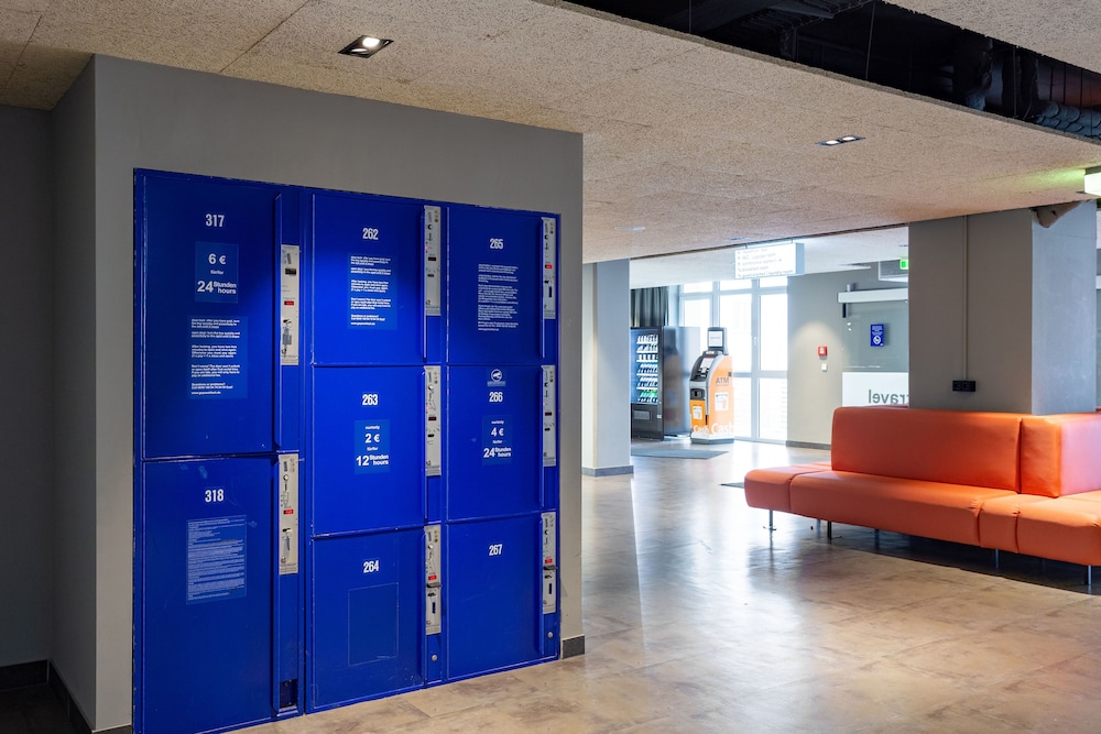 lobby