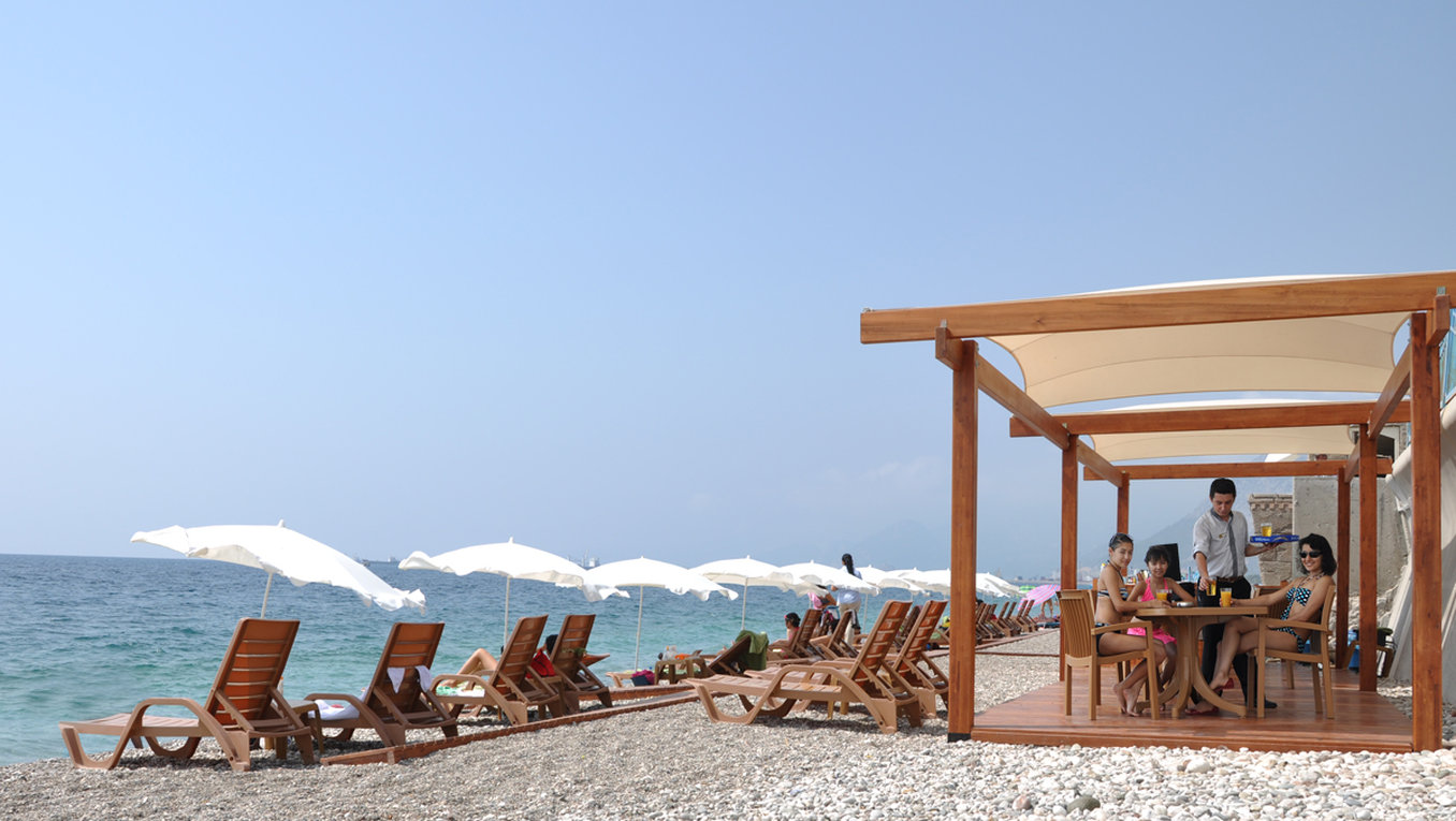 Crowne Plaza Antalya 78/83