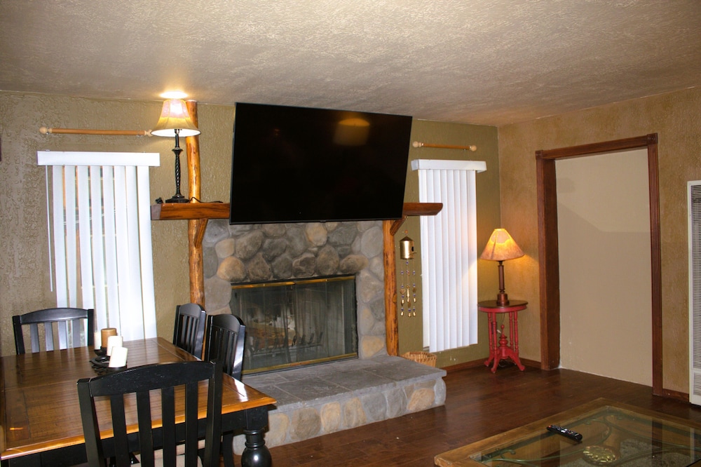 Goldmine Lodge 15/50