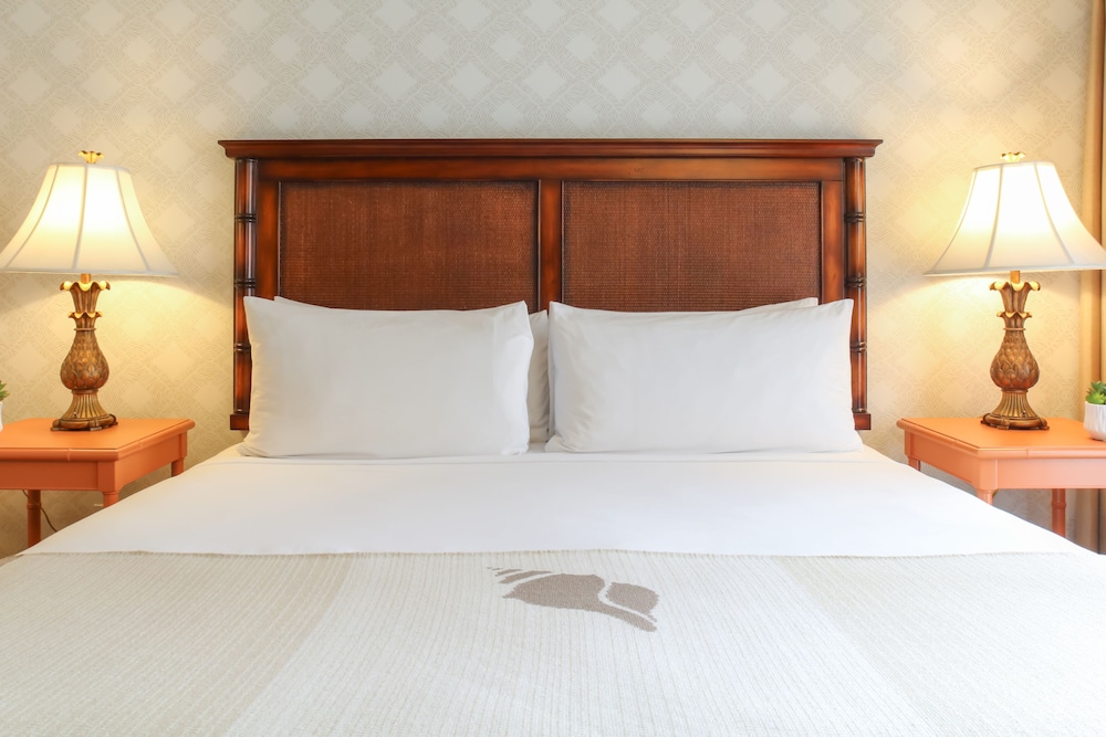 Oxford Suites Pismo Beach 9/35
