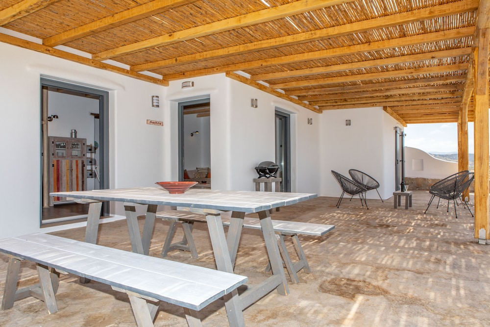 Mikri Villas 6/49