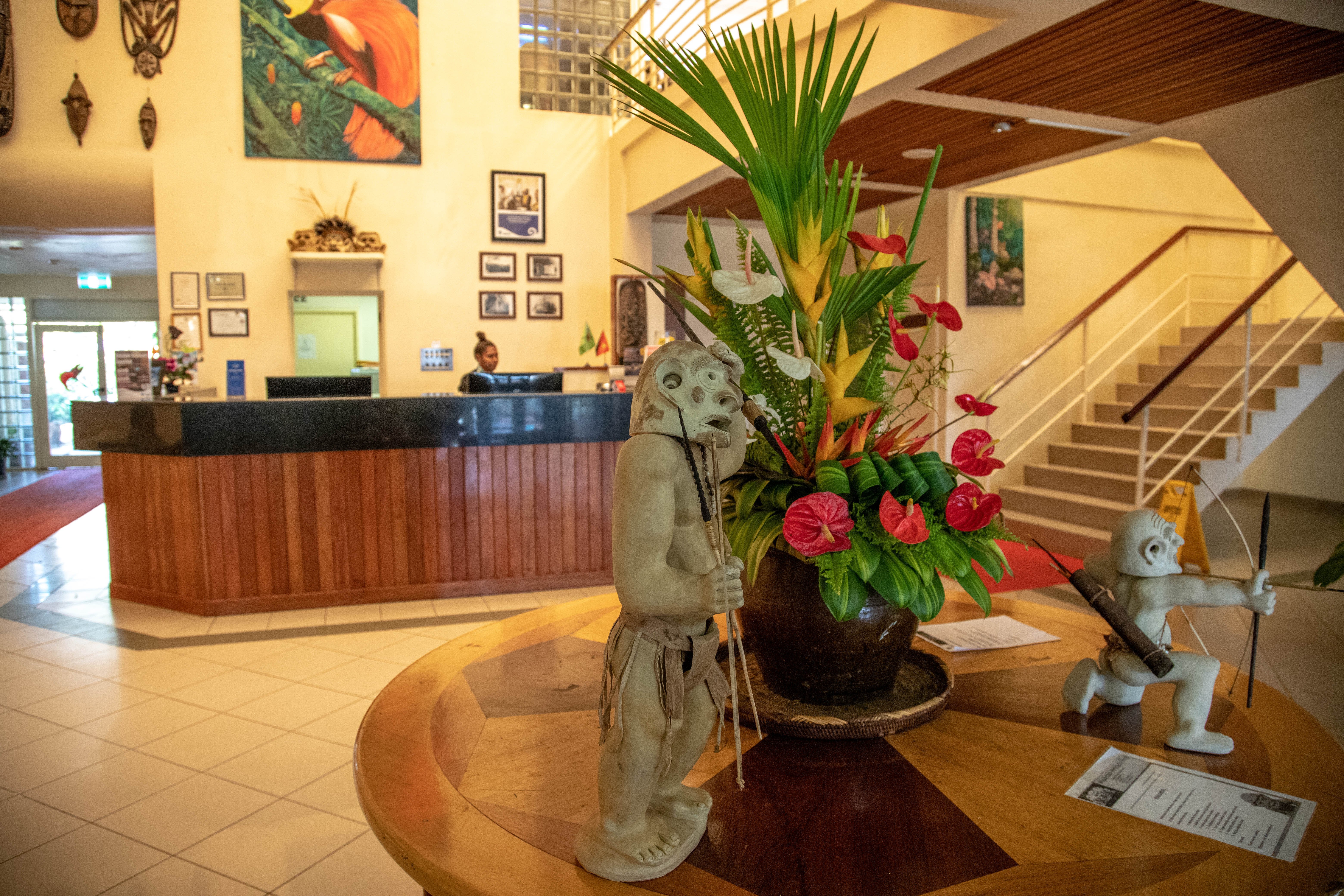 Bird of Paradise Hotel and Apartments 3/51