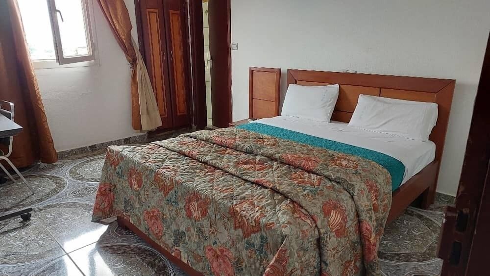 Hotel Meumi Palace 8/27