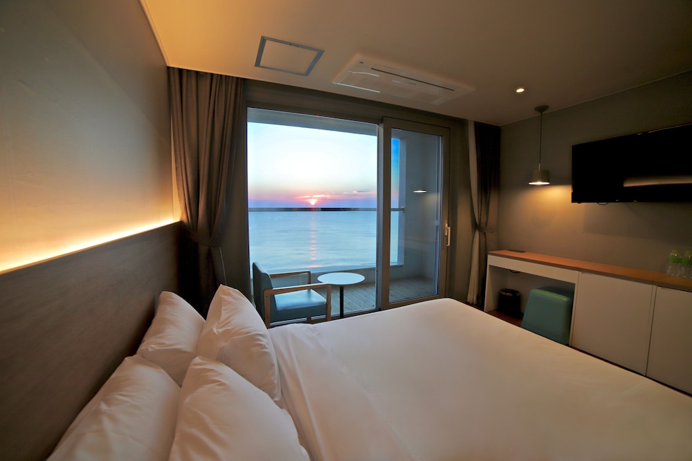 Avvio Hotel 19/50