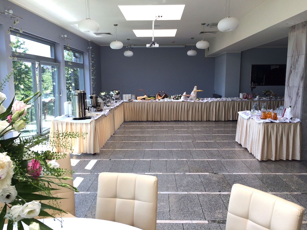 Hotel Slask 7/39