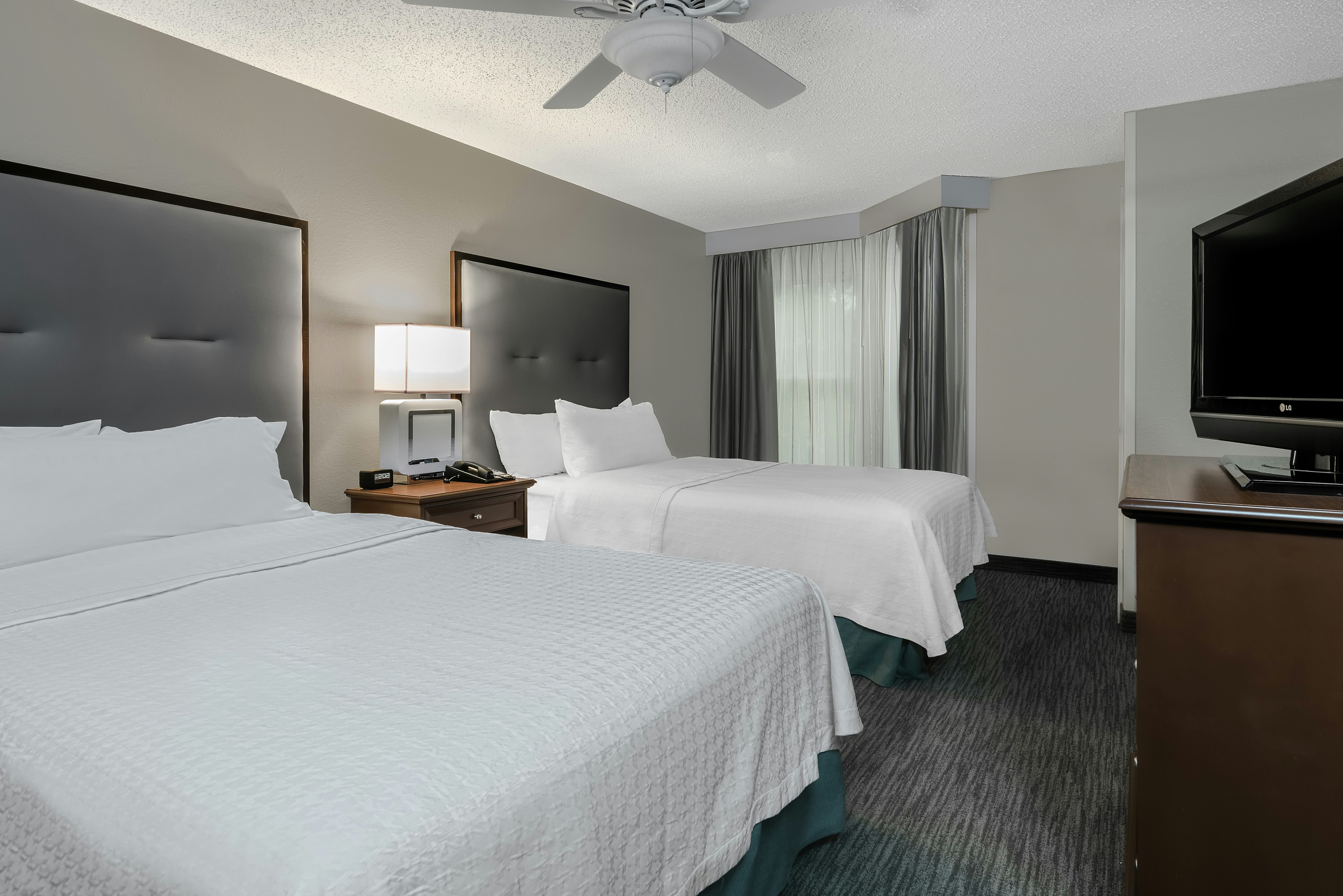 SUITE, 2 DOUBLE BEDS, ACCESSIBLE