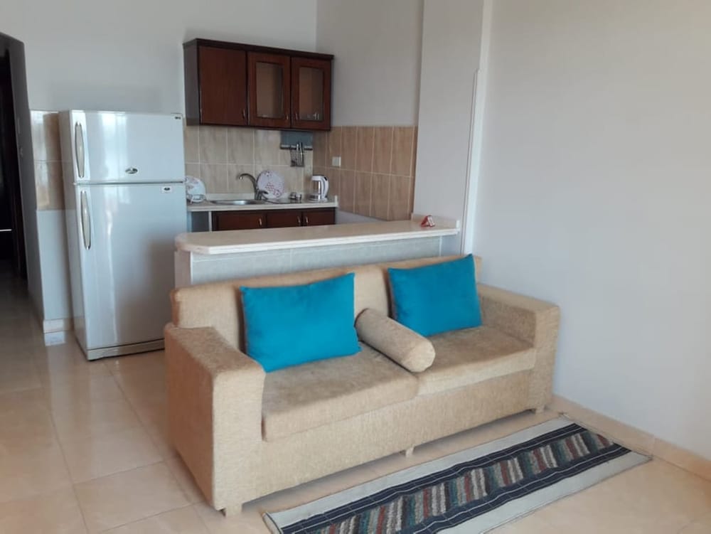 Luxor Plaza House 9/37