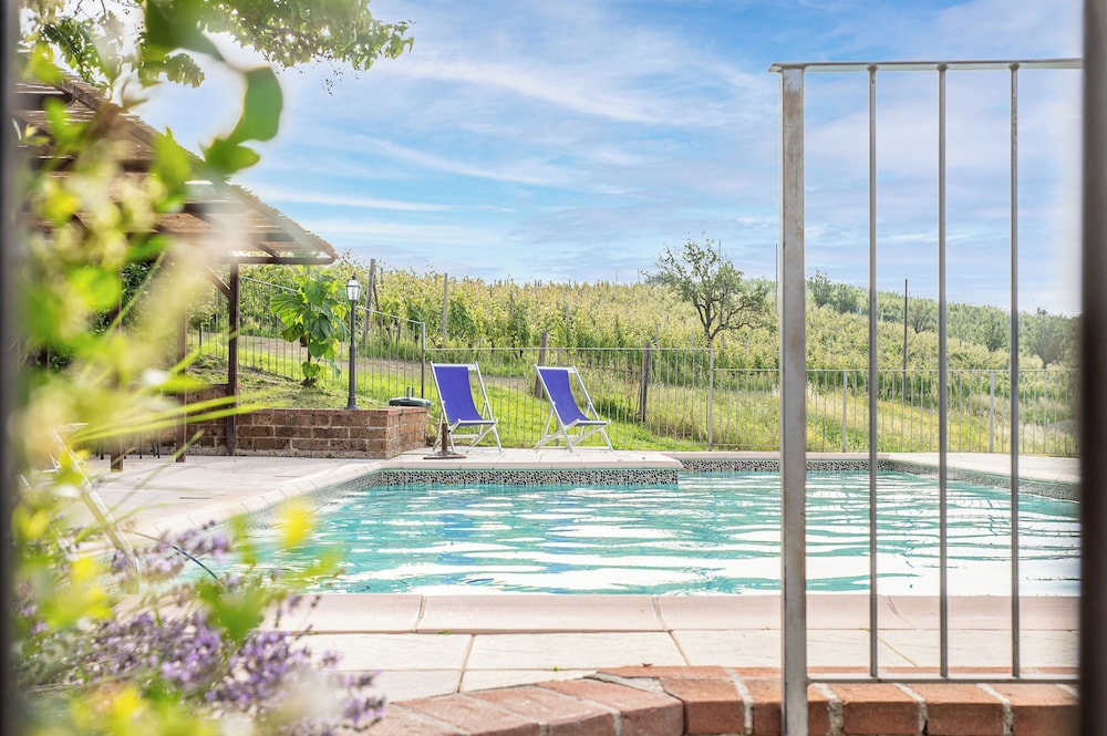 Agriturismo Cantine Bevione 58/62