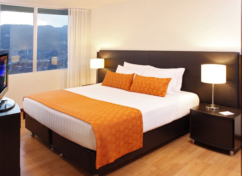 Estelar Medellin Apartaments 20/49