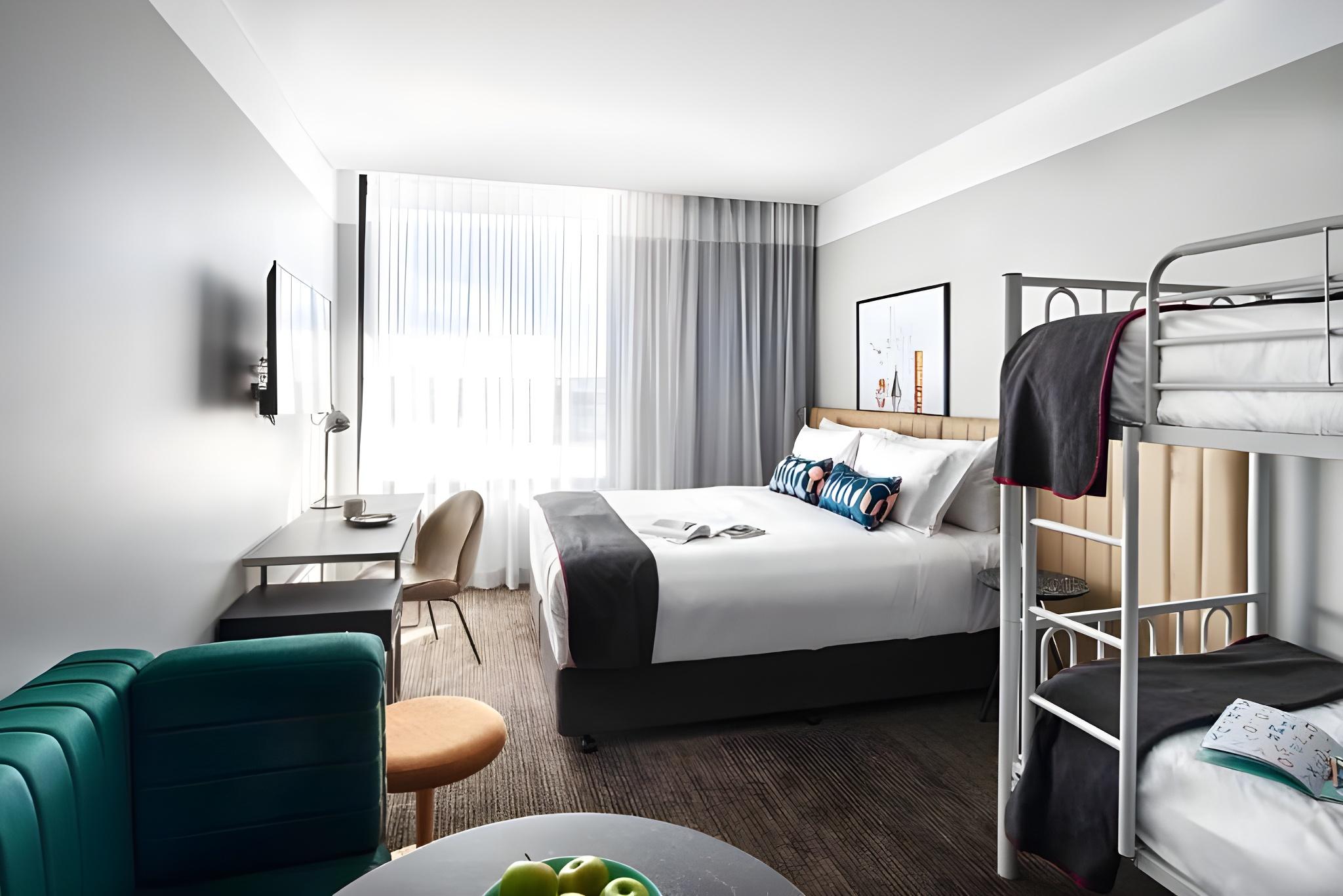 Suite, Apartment, Quadruple